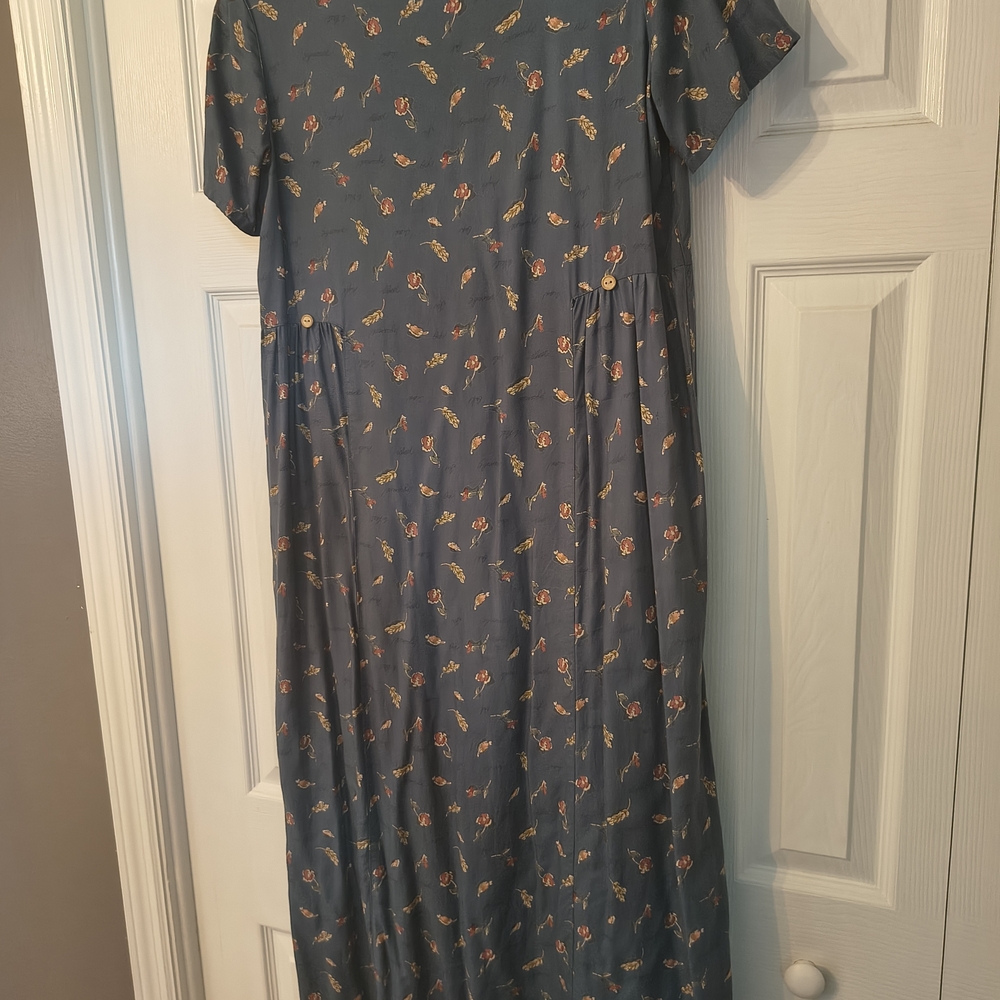 Blue Floral Short-Sleeve Maxi Dress